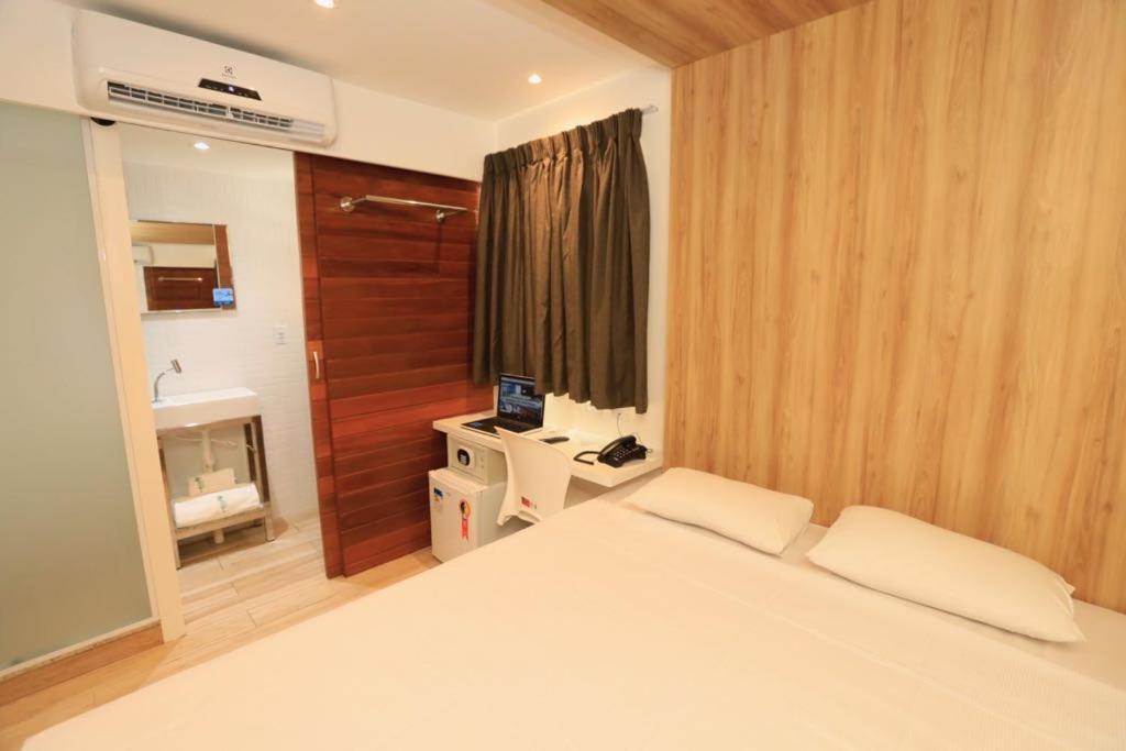 Ecco Hotel